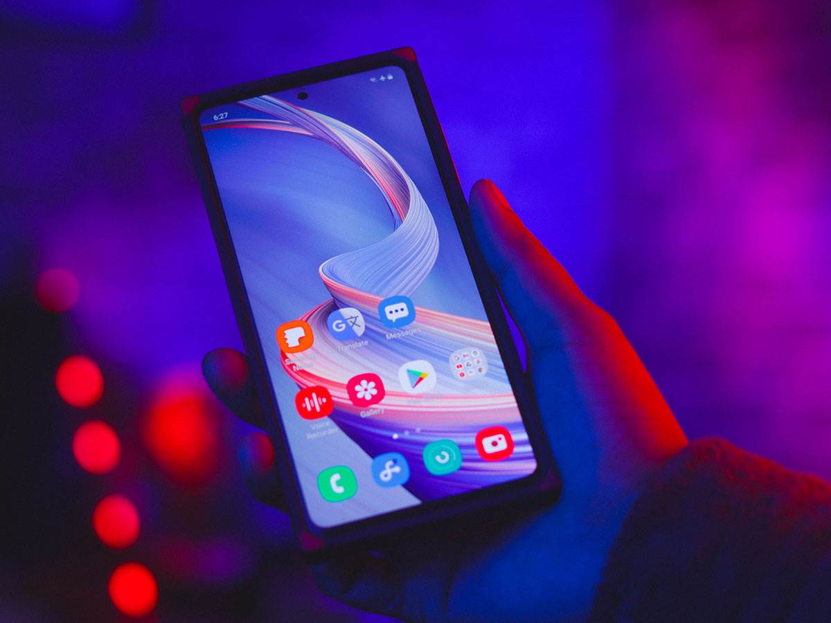 AMOLED EKRAN NEDİR
